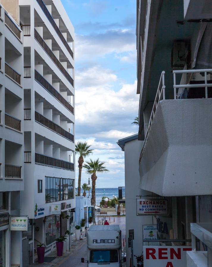 Les Palmiers House Apartment Larnaca Exterior photo